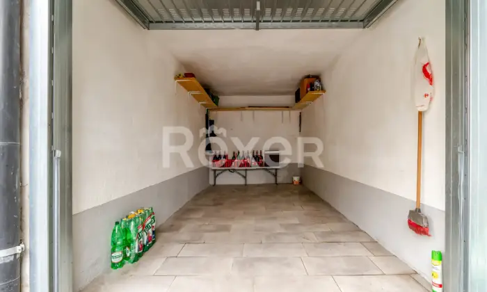 Rexer-Chieri-Nuda-propriet-Ristrutturato-con-box-auto-Altro
