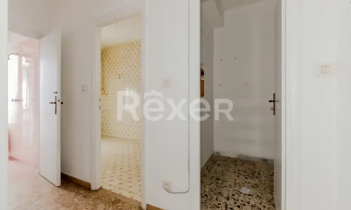 Rexer-Roma-Montagnola-Poggio-Ameno-Ampio-quadrilocale-frazionabile-mq-Altro