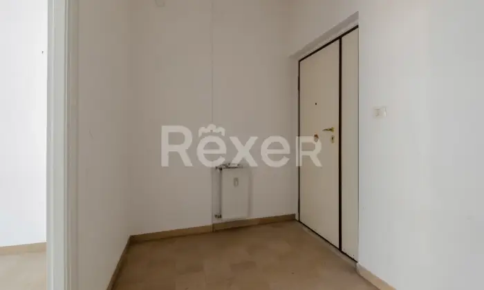Rexer-Roma-Montagnola-Poggio-Ameno-Ampio-quadrilocale-frazionabile-mq-Altro