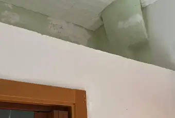 Rexer-Montecorvino-Pugliano-Deposito-accatastato-C-TOTALMENTE-DA-RISTRUTTURARE-Altro