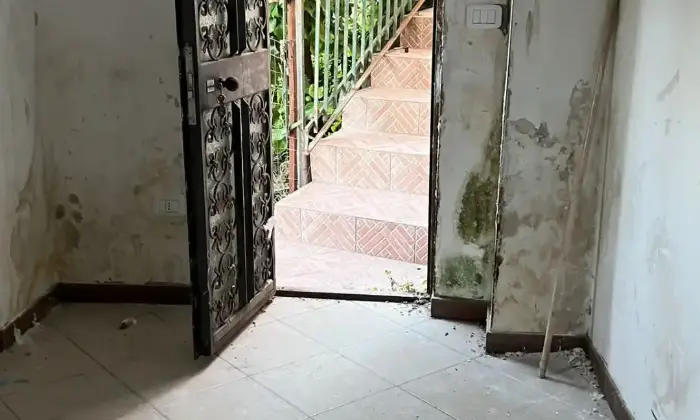 Rexer-Montecorvino-Pugliano-Deposito-accatastato-C-TOTALMENTE-DA-RISTRUTTURARE-Altro