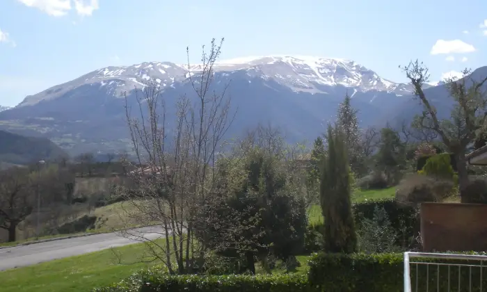 Rexer-Sarnano-DELIZIOSO-BILOCALE-Terrazzo