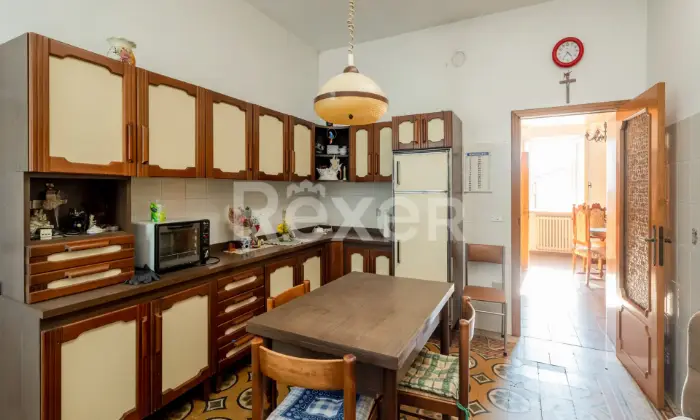 Rexer-VALLEFOGLIA-VENDESI-PALAZZO-DA-RISTRUTTURARE-NEL-CUORE-DI-VALLEFOGLIA-PU-Altro
