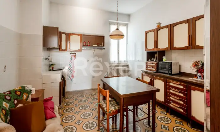 Rexer-VALLEFOGLIA-VENDESI-PALAZZO-DA-RISTRUTTURARE-NEL-CUORE-DI-VALLEFOGLIA-PU-Altro