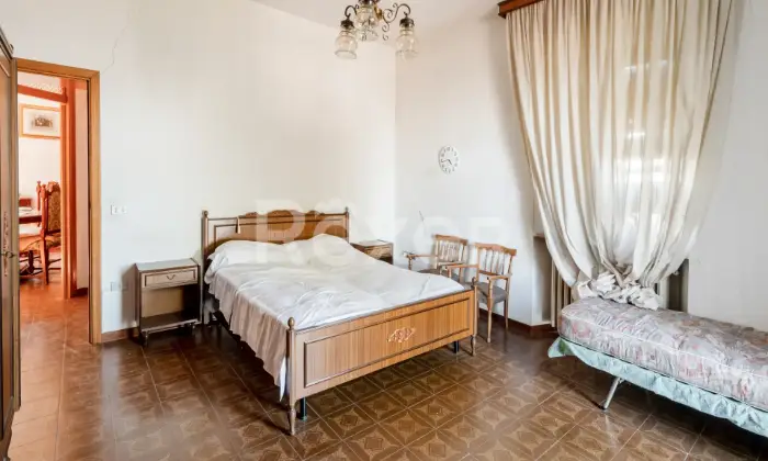 Rexer-VALLEFOGLIA-VENDESI-PALAZZO-DA-RISTRUTTURARE-NEL-CUORE-DI-VALLEFOGLIA-PU-Altro