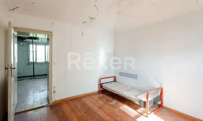 Rexer-VALLEFOGLIA-VENDESI-PALAZZO-DA-RISTRUTTURARE-NEL-CUORE-DI-VALLEFOGLIA-PU-Altro