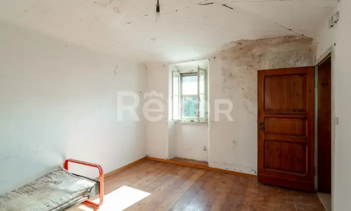 Rexer-VALLEFOGLIA-VENDESI-PALAZZO-DA-RISTRUTTURARE-NEL-CUORE-DI-VALLEFOGLIA-PU-Altro