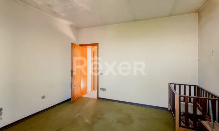 Rexer-VALLEFOGLIA-VENDESI-PALAZZO-DA-RISTRUTTURARE-NEL-CUORE-DI-VALLEFOGLIA-PU-Altro