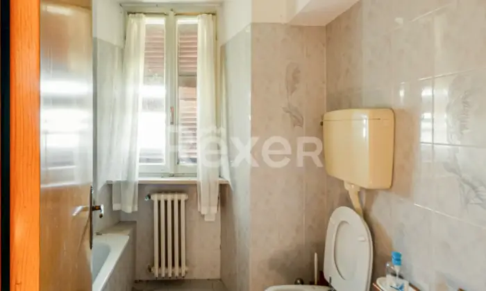 Rexer-VALLEFOGLIA-VENDESI-PALAZZO-DA-RISTRUTTURARE-NEL-CUORE-DI-VALLEFOGLIA-PU-Altro