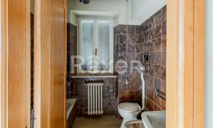 Rexer-VALLEFOGLIA-VENDESI-PALAZZO-DA-RISTRUTTURARE-NEL-CUORE-DI-VALLEFOGLIA-PU-Altro