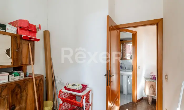 Rexer-VALLEFOGLIA-VENDESI-PALAZZO-DA-RISTRUTTURARE-NEL-CUORE-DI-VALLEFOGLIA-PU-Altro