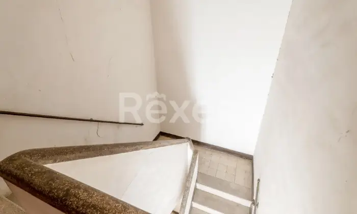Rexer-VALLEFOGLIA-VENDESI-PALAZZO-DA-RISTRUTTURARE-NEL-CUORE-DI-VALLEFOGLIA-PU-Altro