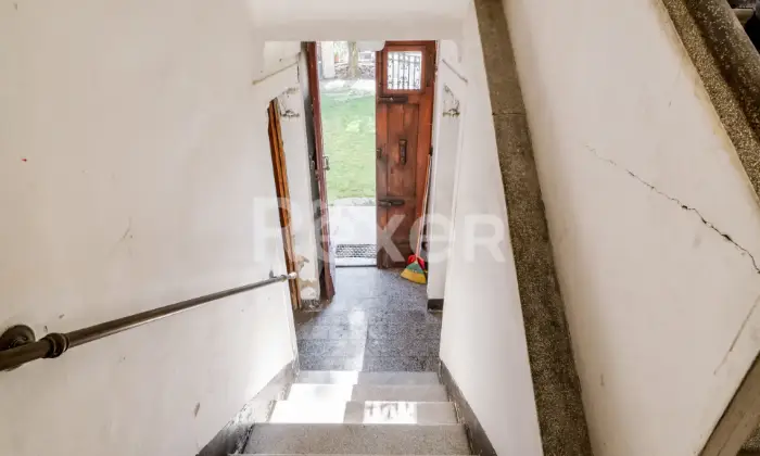 Rexer-VALLEFOGLIA-VENDESI-PALAZZO-DA-RISTRUTTURARE-NEL-CUORE-DI-VALLEFOGLIA-PU-Altro