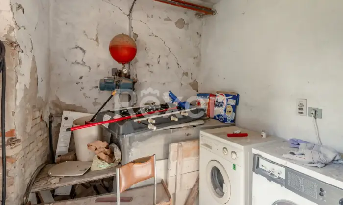 Rexer-VALLEFOGLIA-VENDESI-PALAZZO-DA-RISTRUTTURARE-NEL-CUORE-DI-VALLEFOGLIA-PU-Altro