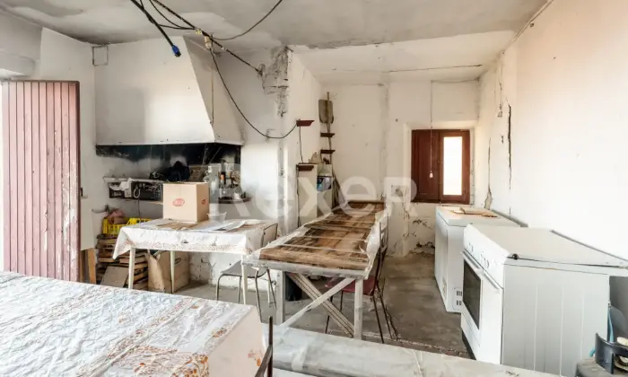 Rexer-VALLEFOGLIA-VENDESI-PALAZZO-DA-RISTRUTTURARE-NEL-CUORE-DI-VALLEFOGLIA-PU-Altro