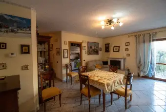 Rexer-Frosinone-Vendesi-Elegante-Villetta-a-Schiera-in-Zona-Residenziale-a-Frosinone-FR-Altro