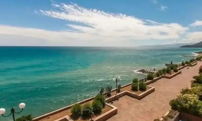 Rexer-Arenzano-Appartamento-nel-complesso-Comunione-Pineta-Di-Arenzano-Altro