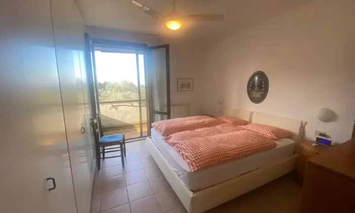 Rexer-Montaione-Luminoso-vanai-a-Montaione-CameraDaLetto