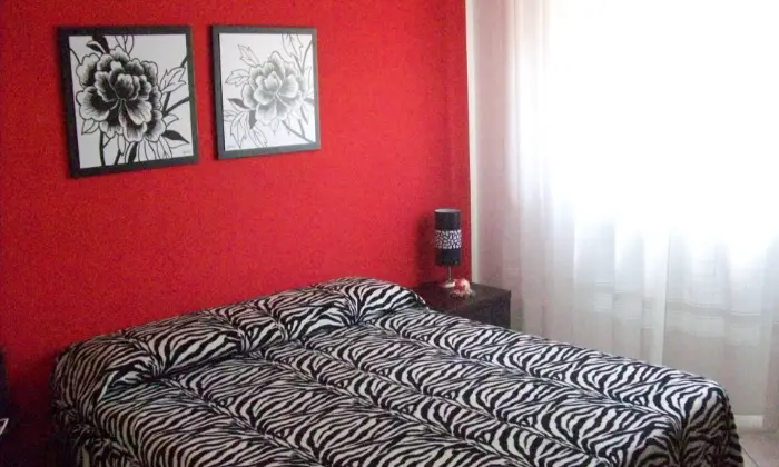 Rexer-Cortona-Appartamento-luminoso-ben-arredato-a-reddito-CameraDaLetto