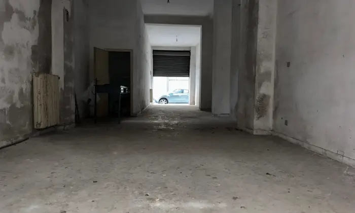 Rexer-BARI-Locale-commerciale-in-vendita-a-Bari-Altro