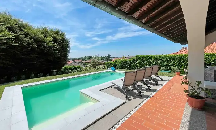 Rexer-Cermenate-Villa-con-piscina-Giardino
