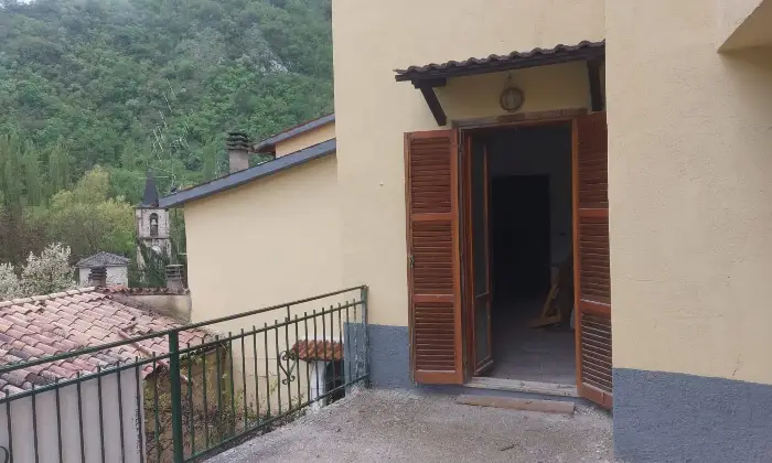 Rexer-Frazione-Serravalle-Vendesi-Villino-a-Norcia-PG-Altro
