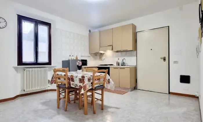 Rexer-Reggio-Emilia-Monolocale-arredato-Altro
