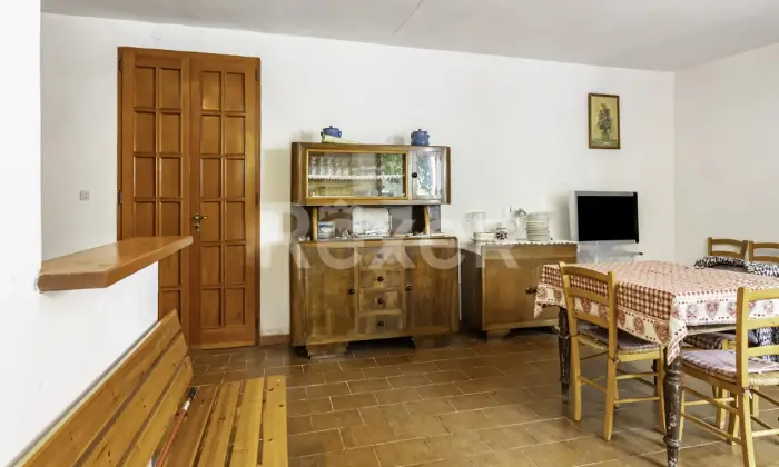 Rexer-Valsamoggia-BO-Abitazione-bilivelli-con-giardino-e-terreno-oltre-autorimessa-e-magazzino-Altro