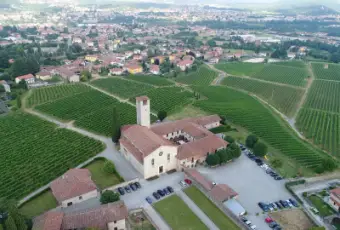 Rexer-Almenno-San-Salvatore-Tenuta-vitivinicola-con-fabbricati-storici-e-terreni-per-circa-ettari-Altro