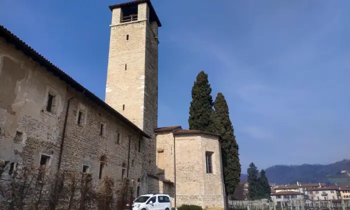 Rexer-Almenno-San-Salvatore-Tenuta-vitivinicola-con-fabbricati-storici-e-terreni-per-circa-ettari-Altro