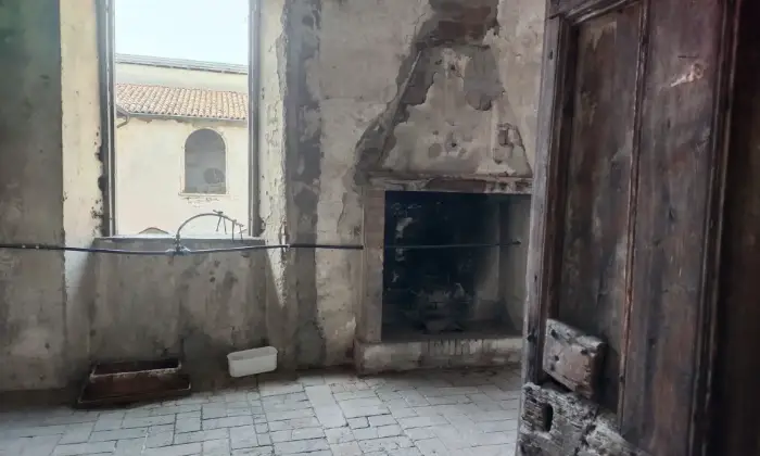 Rexer-Almenno-San-Salvatore-Tenuta-vitivinicola-con-fabbricati-storici-e-terreni-per-circa-ettari-Altro