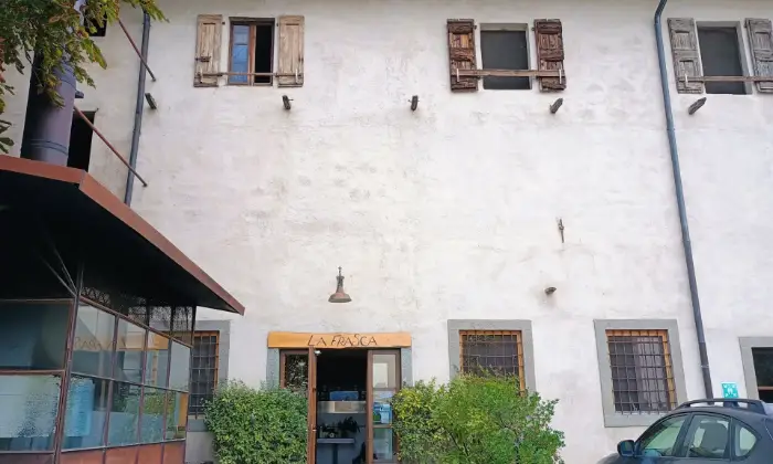 Rexer-Almenno-San-Salvatore-Tenuta-vitivinicola-con-fabbricati-storici-e-terreni-per-circa-ettari-Altro