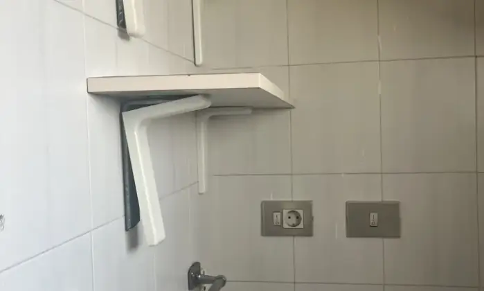 Rexer-Ghilarza-Edificio-composto-appartamenti-ufficio-e-magazzino-centro-storico-Bagno