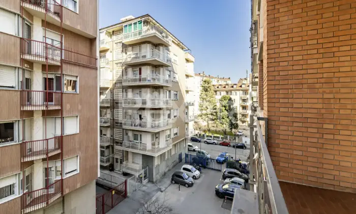 Rexer-Torino-PENTALOCALE-IN-SANTA-RITA-Altro