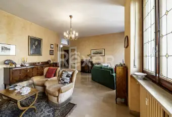 Rexer-Torino-PENTALOCALE-IN-SANTA-RITA-Altro