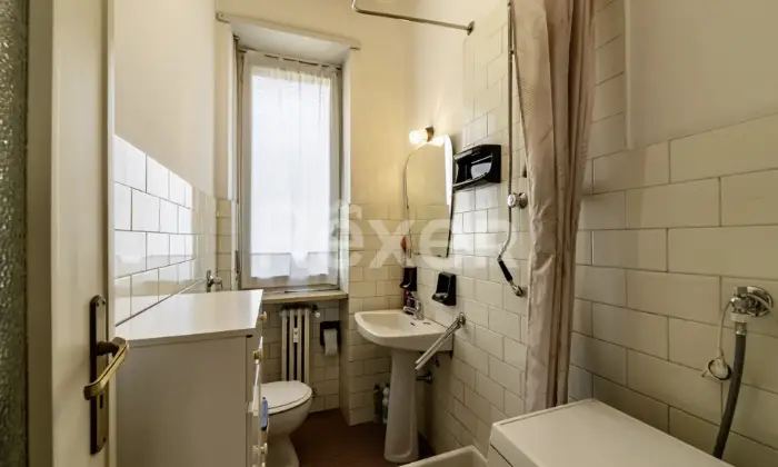 Rexer-Torino-PENTALOCALE-IN-SANTA-RITA-Altro