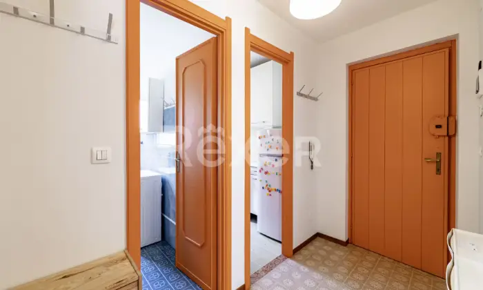 Rexer-Limone-Piemonte-LIMONE-PIEMONTE-CN-AMPIO-BILOCALECON-BOX-AUTO-Altro