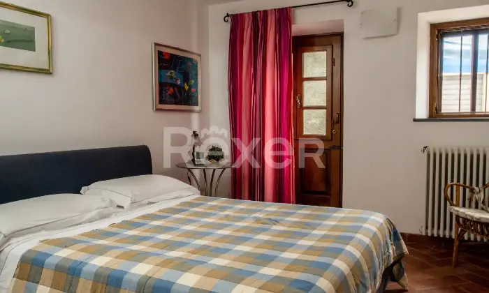 Rexer-Pescaglia-Grazioso-terratetto-a-Pascoso-Altro