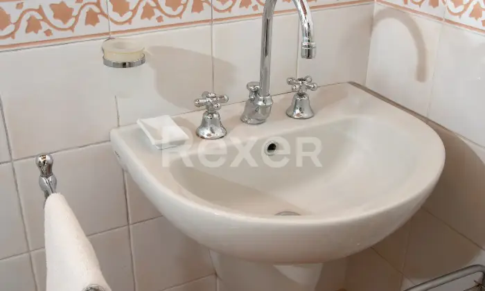 Rexer-Pescaglia-Grazioso-terratetto-a-Pascoso-Altro