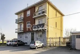 Rexer-Settimo-Torinese-Trilocale-da-reddito-con-box-auto-singolo-Altro