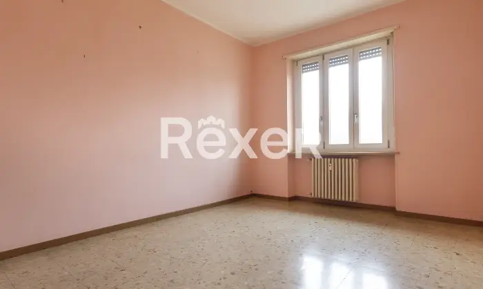 Rexer-Settimo-Torinese-Trilocale-con-box-auto-singolo-Altro