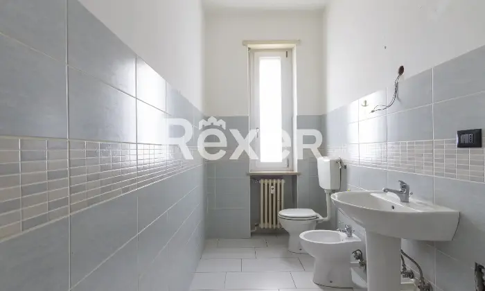 Rexer-Settimo-Torinese-Trilocale-con-box-auto-singolo-Altro