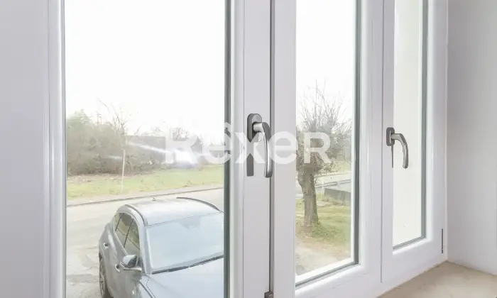 Rexer-Settimo-Torinese-Trilocale-con-box-auto-singolo-Altro