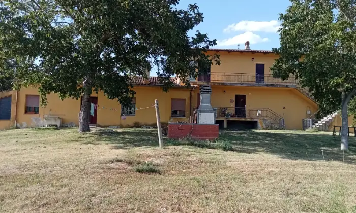 Rexer-Acqualagna-Rustico-in-montagna-Giardino