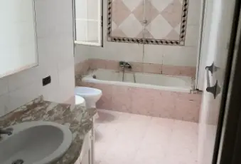 Rexer-Palermo-Appartamento-in-Via-Cardinale-Alessandro-Lualdi-Palermo-Bagno
