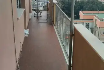 Rexer-Genova-Vendesi-Ampio-Appartamento-a-Genova-Altro