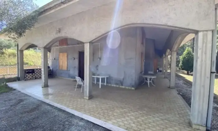 Rexer-Fano-Vendesi-Rustico-a-Fano-Altro