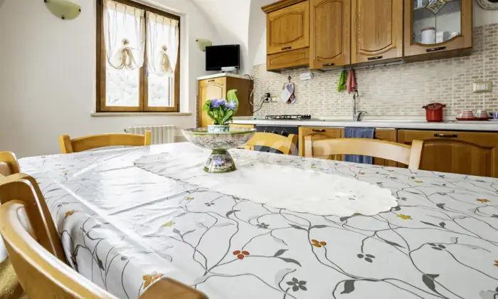 Rexer-Assisi-Casolare-con-Terreno-e-Uliveto-Altro