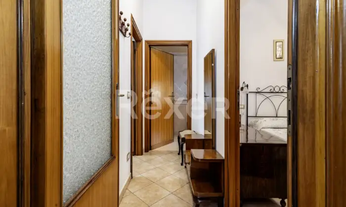 Rexer-Assisi-Casolare-con-Terreno-e-Uliveto-Altro