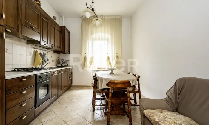 Rexer-Assisi-Casolare-con-Terreno-e-Uliveto-Altro
